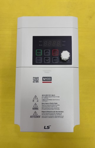 Biến tần Ls LSLV0022M100-1EOFNS